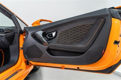 2017 Lamborghini Huracan LP 610-4   - Photo 37 - Nashville, TN 37217