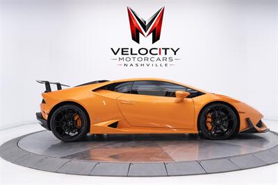 2017 Lamborghini Huracan LP 610-4   - Photo 5 - Nashville, TN 37217