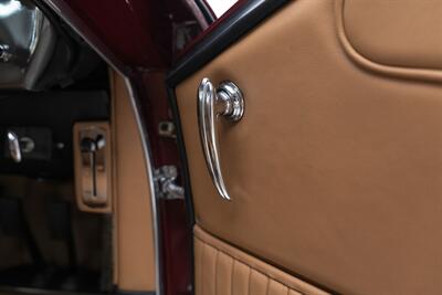 1965 Aston Martin DB5   - Photo 52 - Nashville, TN 37217