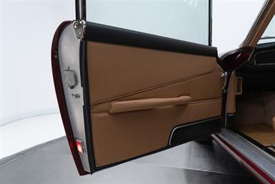 1965 Aston Martin DB5   - Photo 71 - Nashville, TN 37217