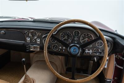 1965 Aston Martin DB5   - Photo 93 - Nashville, TN 37217
