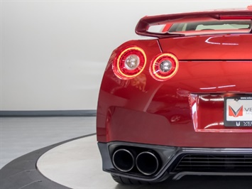 2015 Nissan GT-R Premium   - Photo 28 - Nashville, TN 37217