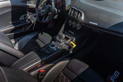 2017 Audi R8 5.2 quattro V10 Spyder - Photo 102 - Nashville, TN 37217