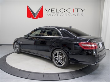 2011 Mercedes-Benz E 63 AMG   - Photo 4 - Nashville, TN 37217