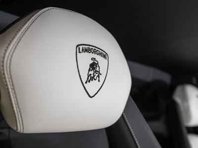 2015 Lamborghini Aventador LP 700-4   - Photo 33 - Nashville, TN 37217