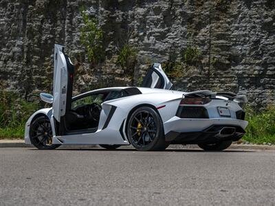 2015 Lamborghini Aventador LP 700-4   - Photo 82 - Nashville, TN 37217