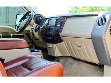 2008 Ford F-350 Super Duty King Ranch 4dr Crew Cab   - Photo 53 - Nashville, TN 37217