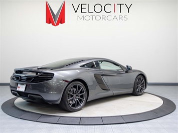 2012 McLaren MP4-12C   - Photo 3 - Nashville, TN 37217