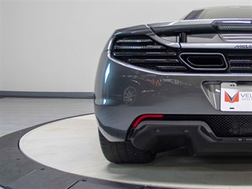 2012 McLaren MP4-12C   - Photo 12 - Nashville, TN 37217