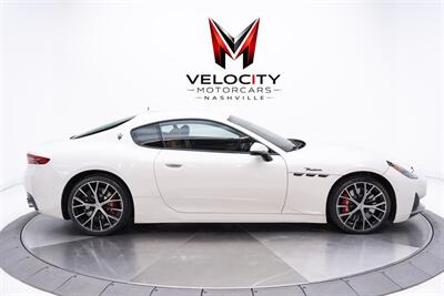 2024 Maserati GranTurismo Modena   - Photo 13 - Nashville, TN 37217