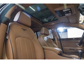 2013 Bentley Mulsanne   - Photo 39 - Nashville, TN 37217