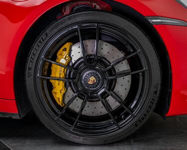2024 Porsche 911 Targa 4 GTS   - Photo 73 - Nashville, TN 37217