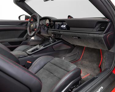 2024 Porsche 911 Targa 4 GTS   - Photo 39 - Nashville, TN 37217