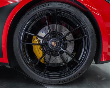 2024 Porsche 911 Targa 4 GTS   - Photo 71 - Nashville, TN 37217