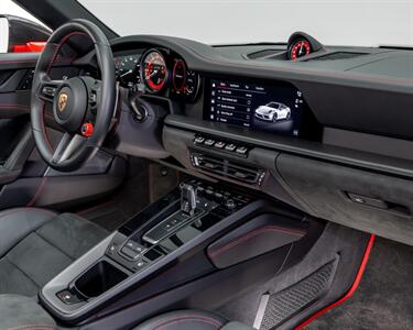 2024 Porsche 911 Targa 4 GTS   - Photo 43 - Nashville, TN 37217