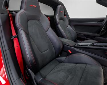 2024 Porsche 911 Targa 4 GTS   - Photo 35 - Nashville, TN 37217