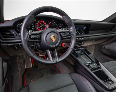 2024 Porsche 911 Targa 4 GTS   - Photo 58 - Nashville, TN 37217