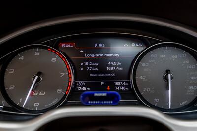 2014 Audi S8 4.0T quattro   - Photo 64 - Nashville, TN 37217