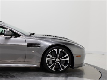 2015 Aston Martin Vantage S V12 Roadster   - Photo 17 - Nashville, TN 37217