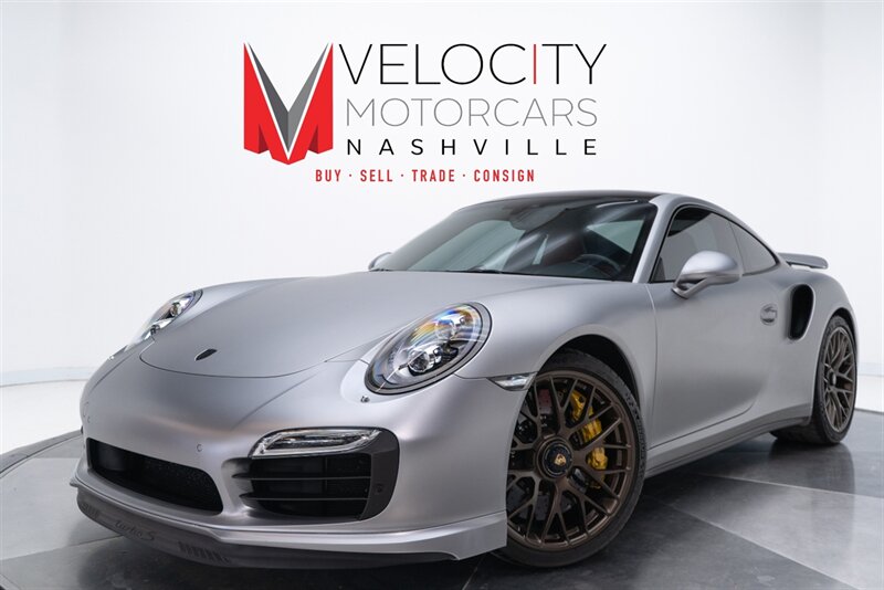 2015 Porsche 911 Turbo S  