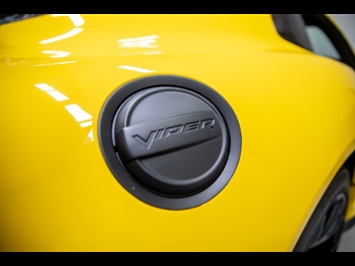 2016 Dodge Viper GTC   - Photo 25 - Nashville, TN 37217