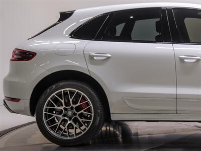 2018 Porsche Macan Turbo   - Photo 19 - Nashville, TN 37217