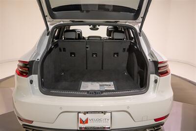 2018 Porsche Macan Turbo   - Photo 39 - Nashville, TN 37217