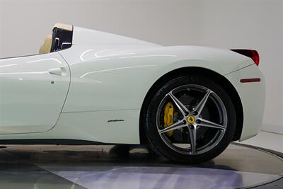 2015 Ferrari 458 Spider   - Photo 14 - Nashville, TN 37217