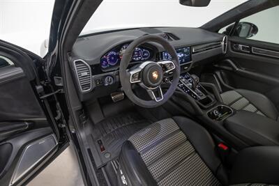 2021 Porsche Cayenne GTS Coupe   - Photo 68 - Nashville, TN 37217