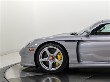 2004 Porsche Carrera GT   - Photo 14 - Nashville, TN 37217