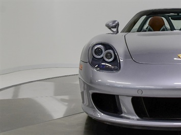 2004 Porsche Carrera GT   - Photo 9 - Nashville, TN 37217