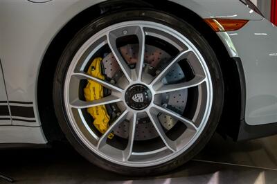 2016 Porsche 911 R   - Photo 92 - Nashville, TN 37217