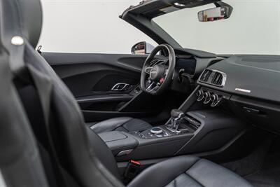 2022 Audi R8 5.2 V10 performance Spyder   - Photo 57 - Nashville, TN 37217