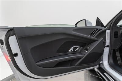 2022 Audi R8 5.2 V10 performance Spyder   - Photo 74 - Nashville, TN 37217