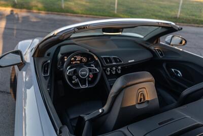 2022 Audi R8 5.2 V10 performance Spyder   - Photo 130 - Nashville, TN 37217