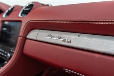 2022 Porsche 718 Boxster 25 Years   - Photo 60 - Nashville, TN 37217