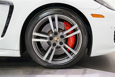 2014 Porsche Panamera GTS   - Photo 24 - Nashville, TN 37217