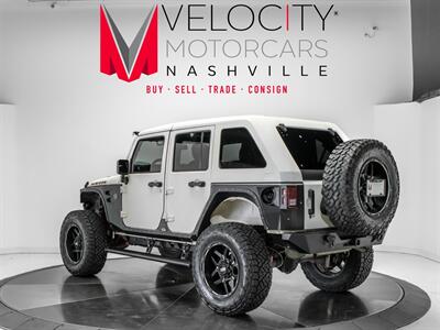 2017 Jeep Wrangler Unlimited Rubicon   - Photo 8 - Nashville, TN 37217