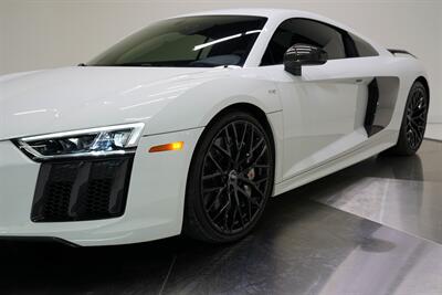 2017 Audi R8 5.2 quattro V10 Plus   - Photo 18 - Nashville, TN 37217