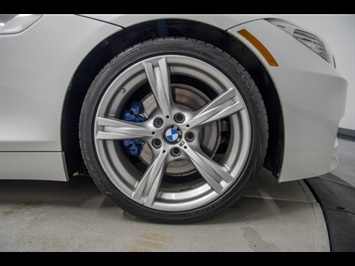 2012 BMW Z4 sDrive35i   - Photo 42 - Nashville, TN 37217