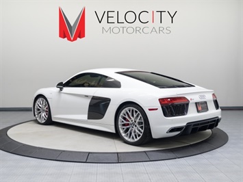 2017 Audi R8 5.2 quattro V10   - Photo 4 - Nashville, TN 37217