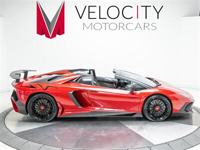 2017 Lamborghini Aventador LP 750-4 SV   - Photo 15 - Nashville, TN 37217