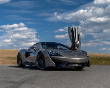 2017 McLaren 570GT   - Photo 81 - Nashville, TN 37217