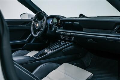 2022 Porsche 911 Targa 4 GTS   - Photo 49 - Nashville, TN 37217