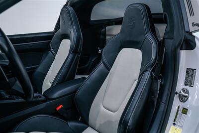 2022 Porsche 911 Targa 4 GTS   - Photo 28 - Nashville, TN 37217