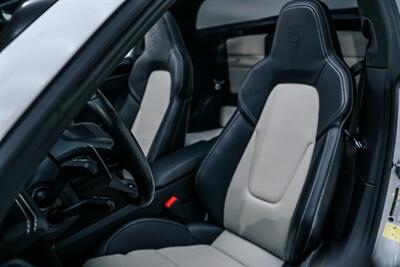 2022 Porsche 911 Targa 4 GTS   - Photo 26 - Nashville, TN 37217