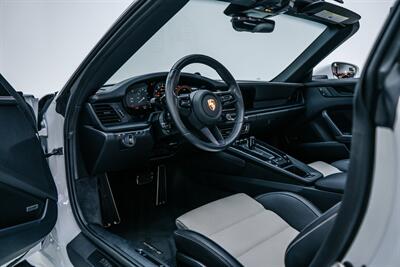 2022 Porsche 911 Targa 4 GTS   - Photo 61 - Nashville, TN 37217