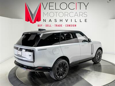 2023 Land Rover Range Rover P530 SE   - Photo 15 - Nashville, TN 37217