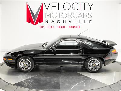 1990 Porsche 928 GT   - Photo 11 - Nashville, TN 37217