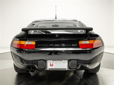 1990 Porsche 928 GT   - Photo 49 - Nashville, TN 37217